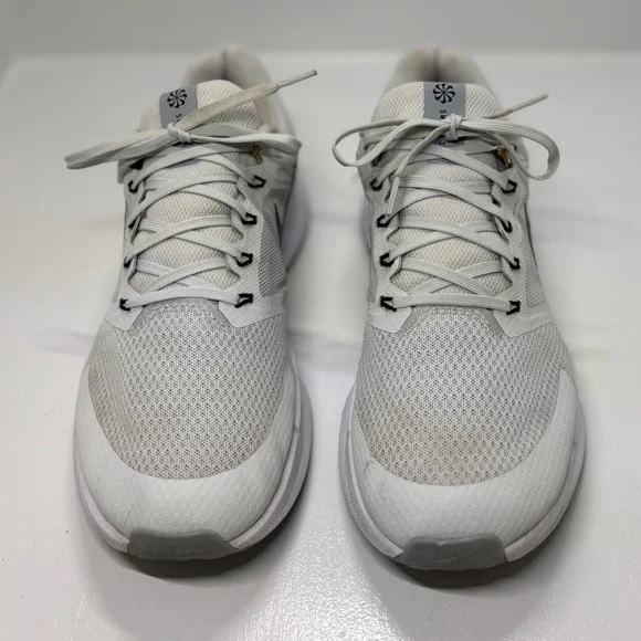 Nike Swift 3 Men’s Running Shoes Size 12 Gray Black Lightweight Trainers - Picture 3 of 12